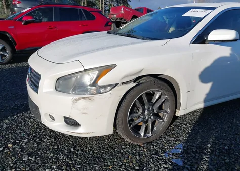 2014 Nissan Maxima 3.5 S from USA, damaged, VIN 1N4AA5AP6EC444795